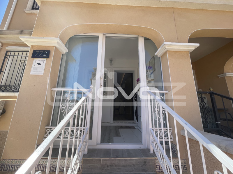 2 bedroom apartment in Villamartín. #2000