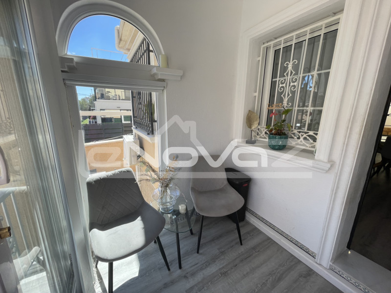 2 bedroom apartment in Villamartín. #2000