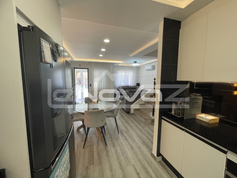 2 bedroom apartment in Villamartín. #2000