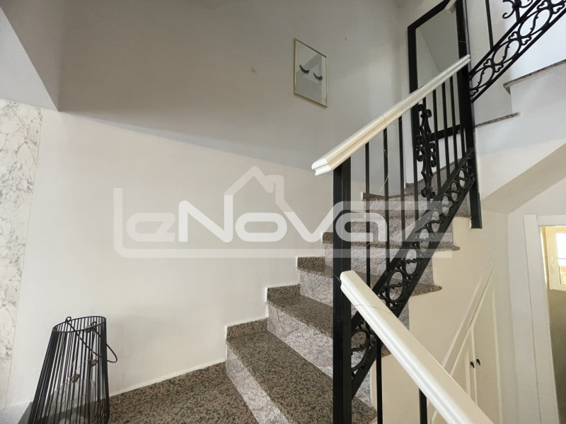 2 bedroom apartment in Villamartín. #2000