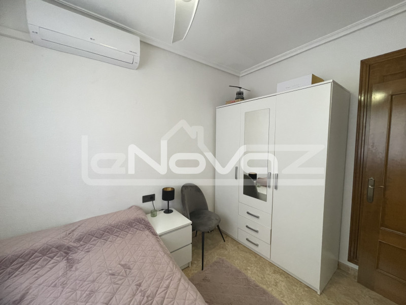 2 bedroom apartment in Villamartín. #2000
