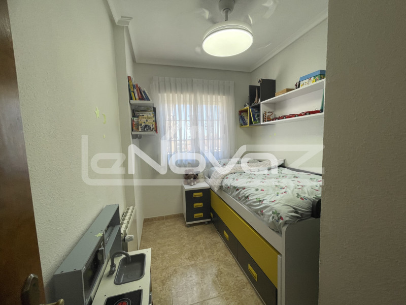 2 bedroom apartment in Villamartín. #2000