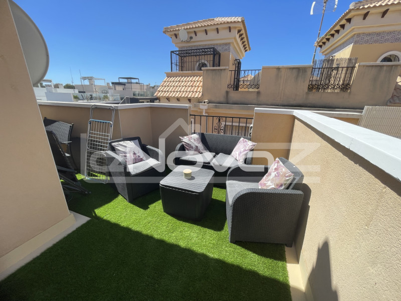 2 bedroom apartment in Villamartín. #2000