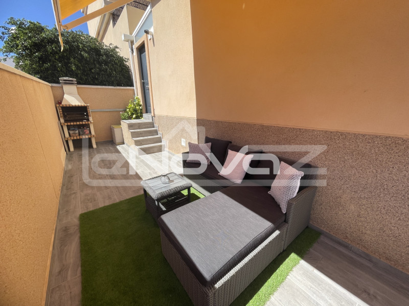 2 bedroom apartment in Villamartín. #2000