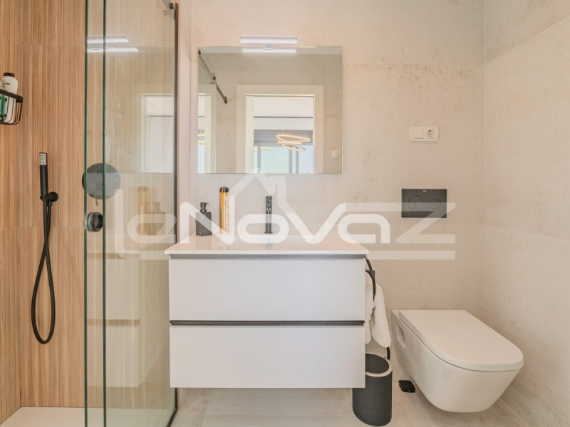 2-bedroom duplex penthouse in La Zenia. #2011