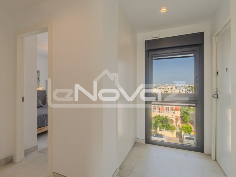 2-bedroom duplex penthouse in La Zenia. #2011