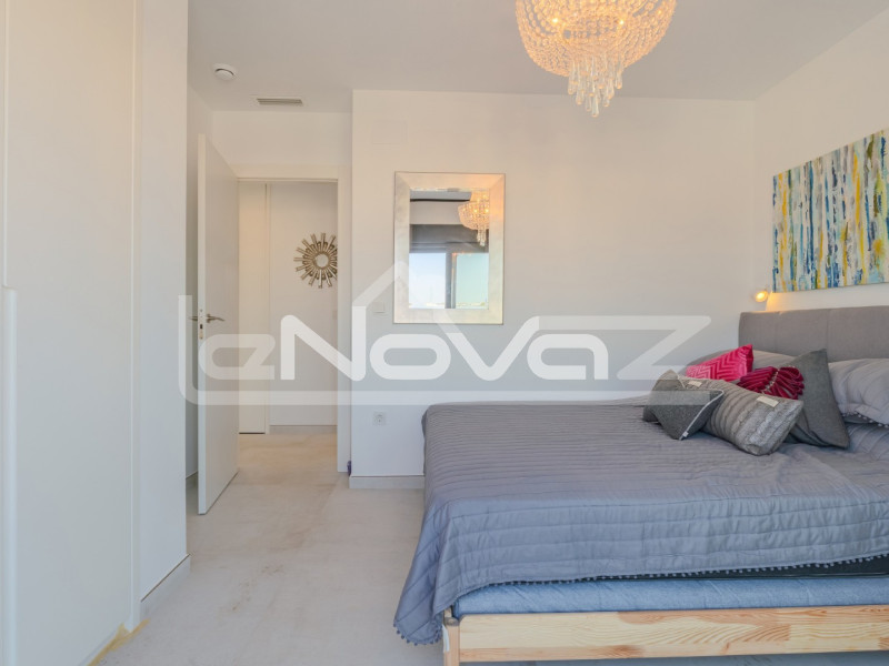 2-bedroom duplex penthouse in La Zenia. #2011