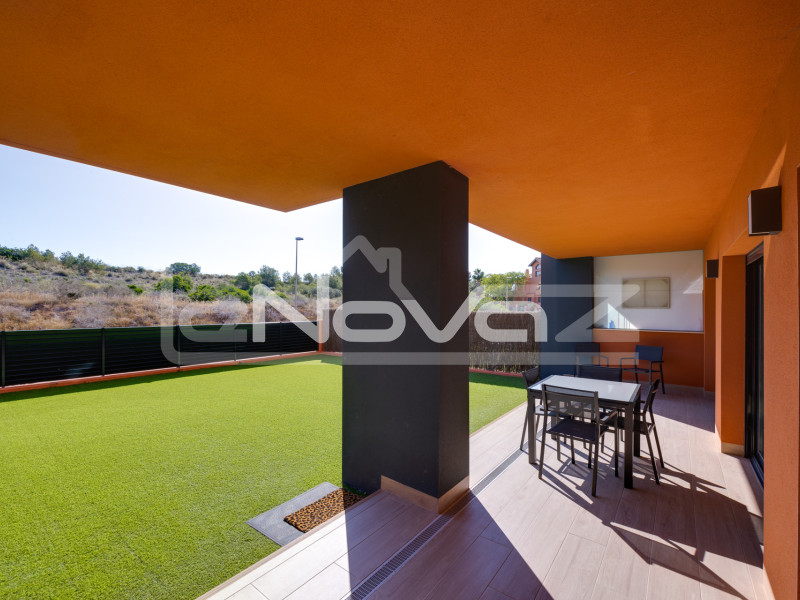 Ground floor apartment in Villamartín. #2017