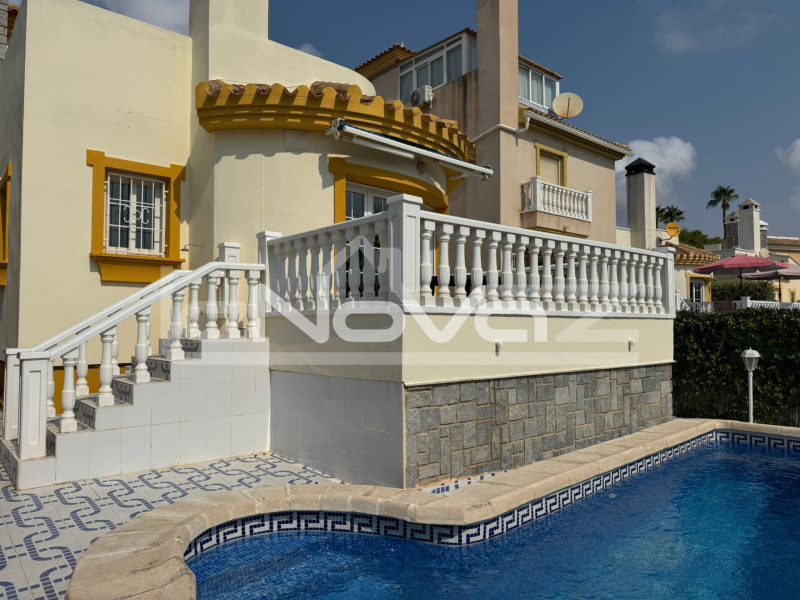 4 hálószobás villa Cabo Roigban. #2024