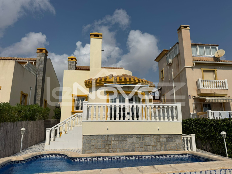 4 hálószobás villa Cabo Roigban. #2024