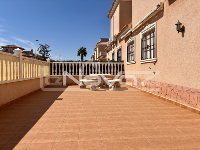 Сонячне та затишне бунгало в Ла Зенія, Оріуела Коста. #2042