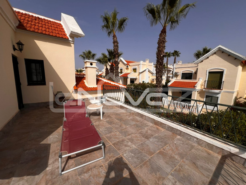 Відремонтована окрема вілла в Лос-Дольсес з приватним басейном та видом на море. #2043