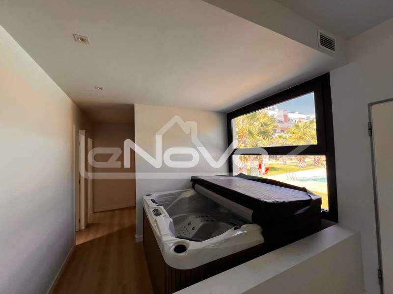 Новозбудована квартира у Вільямартіні зі спа-центром та розкішними місцями загального користування. #2045