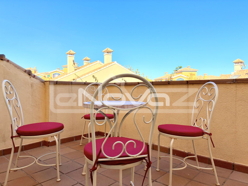 Триповерховий дуплекс у Кампоамор Гольф. #2046