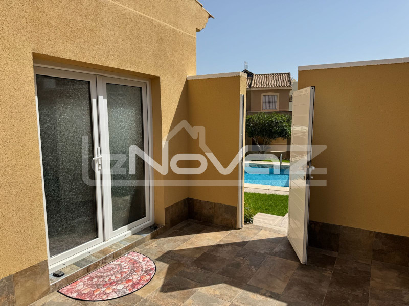 Відремонтована окрема вілла у Вільямартіні, з південною орієнтацією. #2051