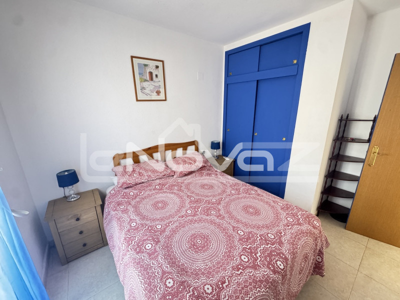 Ground-floor bungalow with garden and communal pool in Villamartín. #2052