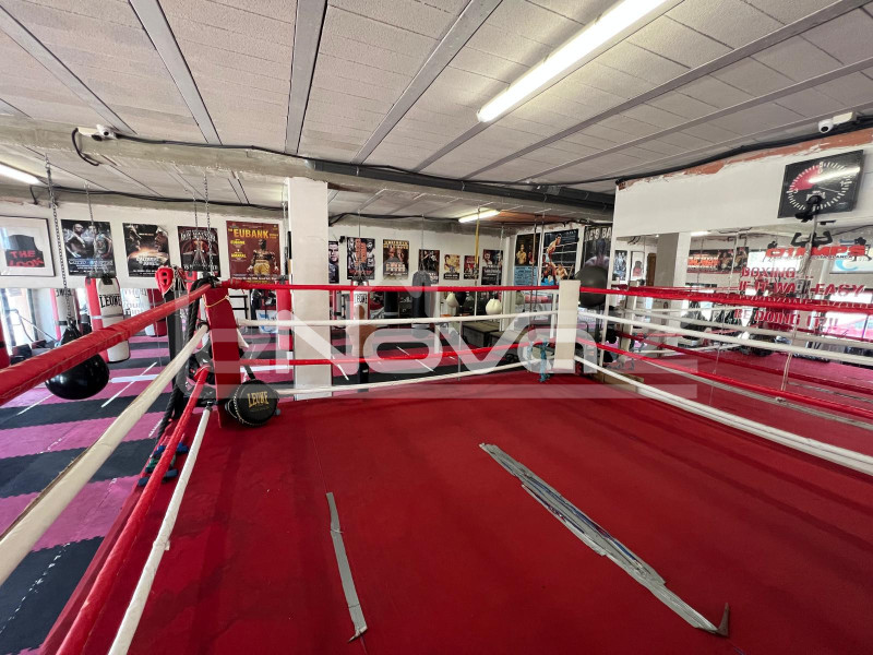 Оренда: готовий бізнес - укомплектований спортзал у Вілламартін. #2054