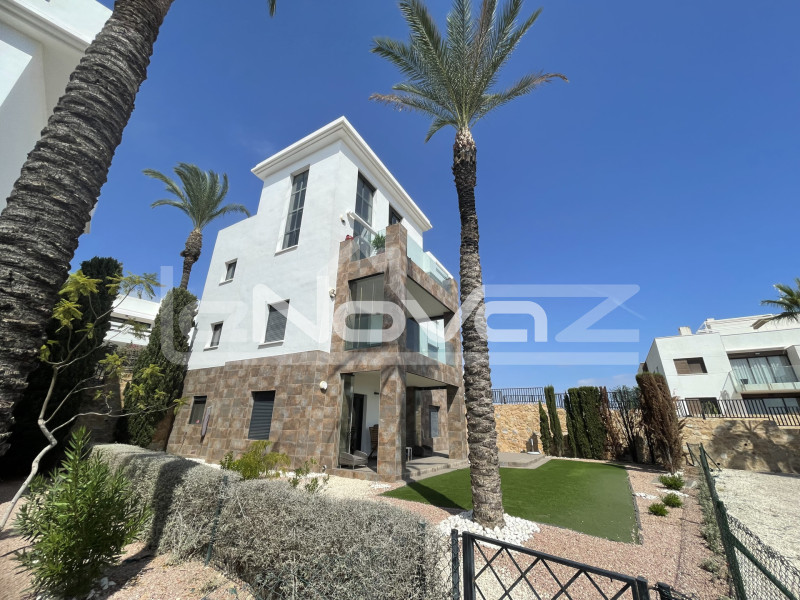 Luxury Duplex Penthouse in Las Ramblas Golf. #2064