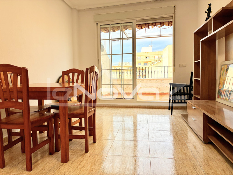 Torrevieja. Atico. Tágas három hálószobás apartman. #2066