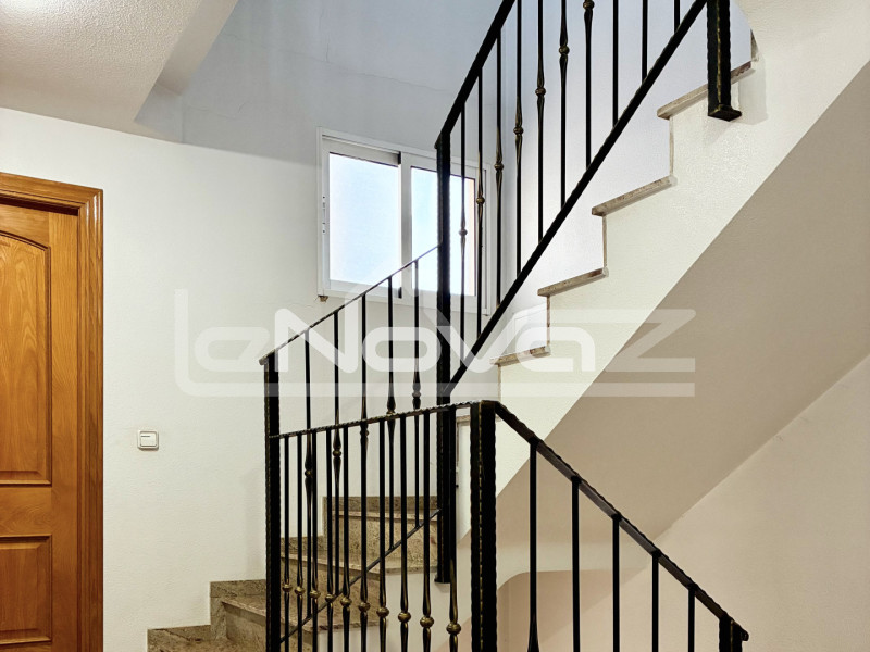 Torrevieja. Atico. Tágas három hálószobás apartman. #2066