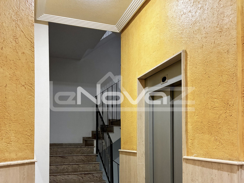 Torrevieja. Atico. Tágas három hálószobás apartman. #2066