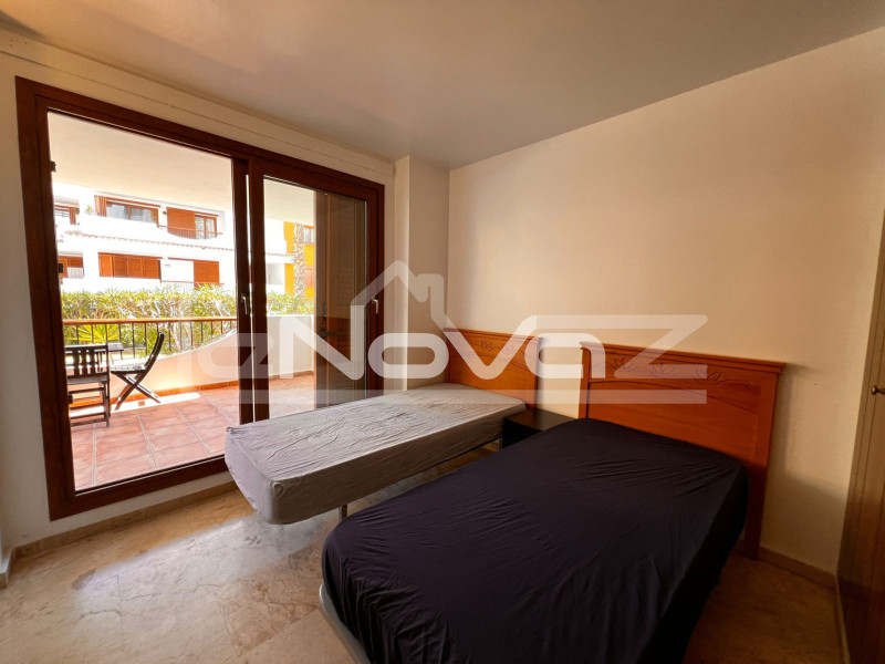 Gyönyörű földszinti lakás La Entrada urbanizációjában. #2067