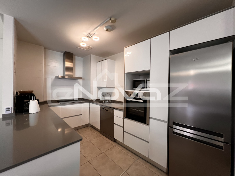 Апартаменти на першому поверсі в Лос-Дольсес – комфорт та ексклюзивність. #2068