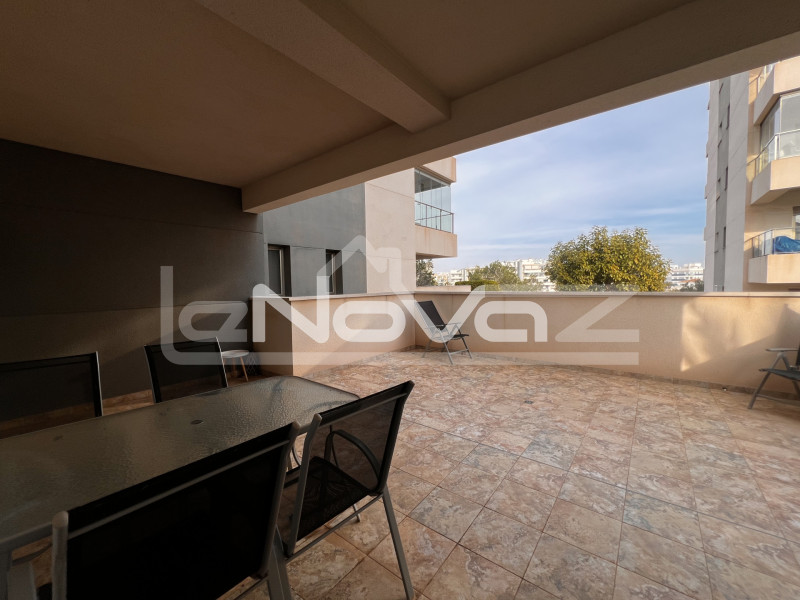 Апартаменти на першому поверсі в Лос-Дольсес – комфорт та ексклюзивність. #2068