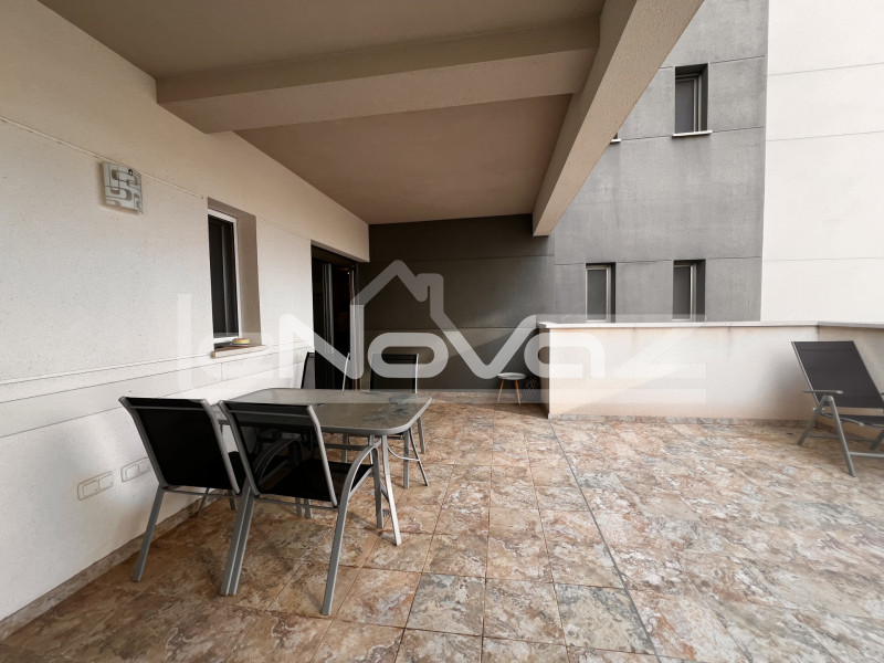 Апартаменти на першому поверсі в Лос-Дольсес – комфорт та ексклюзивність. #2068