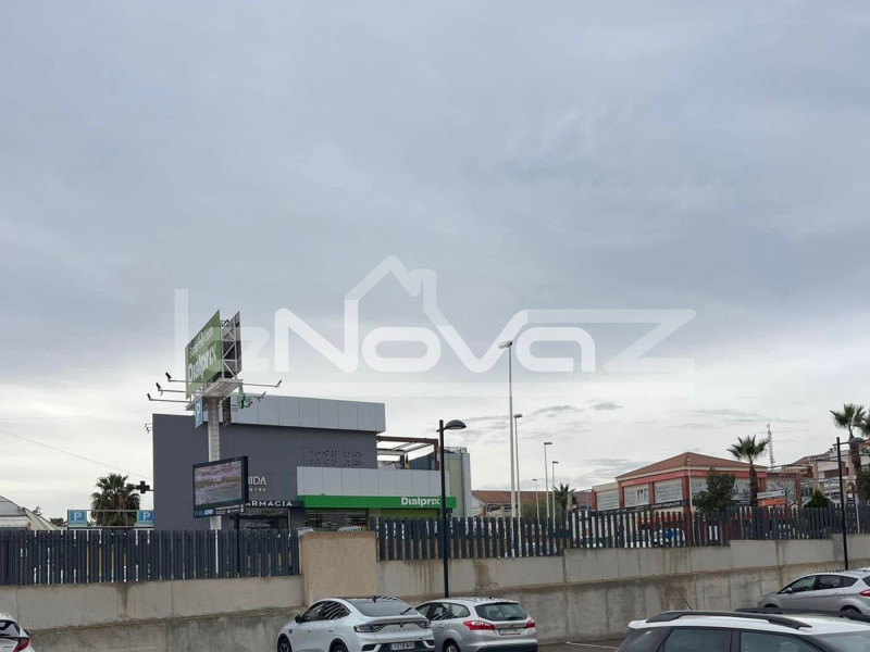 Апартаменти на першому поверсі в Лос-Дольсес – комфорт та ексклюзивність. #2068