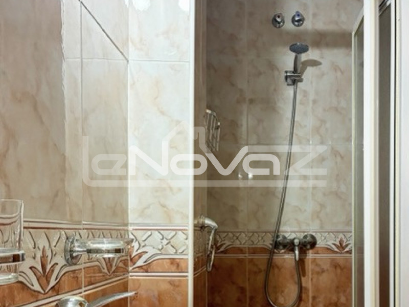 Háromszintes bungaló Lomas De Cabo Roigban. #2072