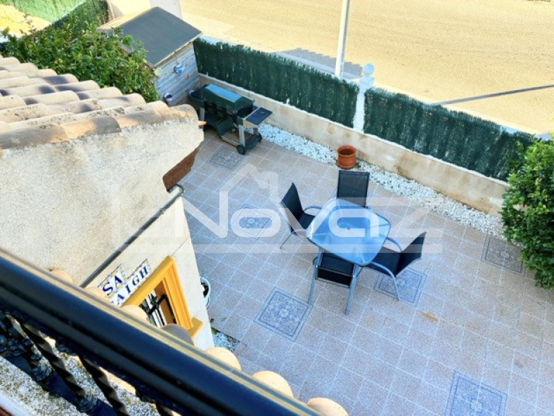 Háromszintes bungaló Lomas De Cabo Roigban. #2072