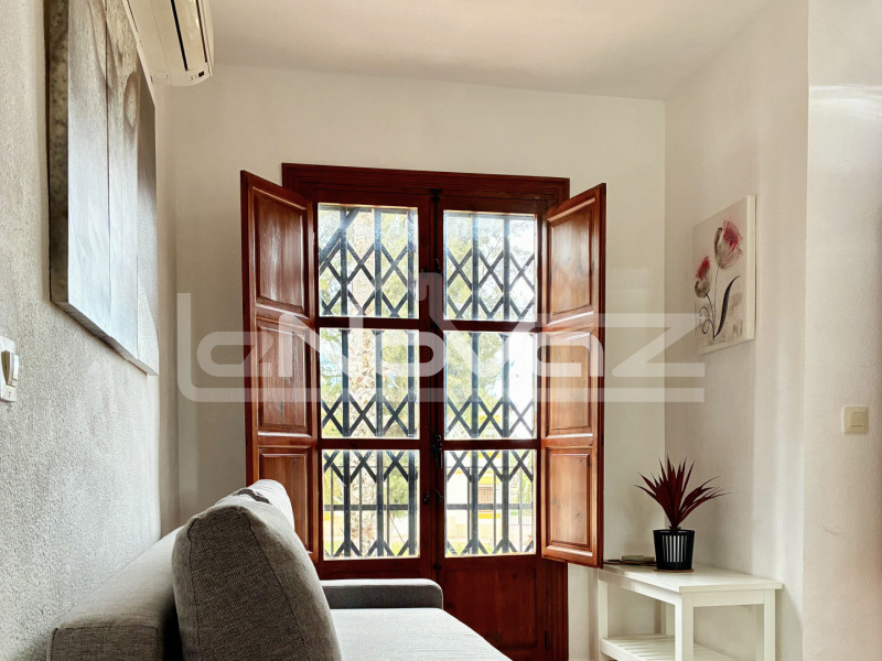 Hangulatos lakás egy csendes, zárt lakóparkban. #2073