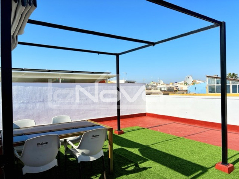 Atiko with sea view. Punta Prima. #2076