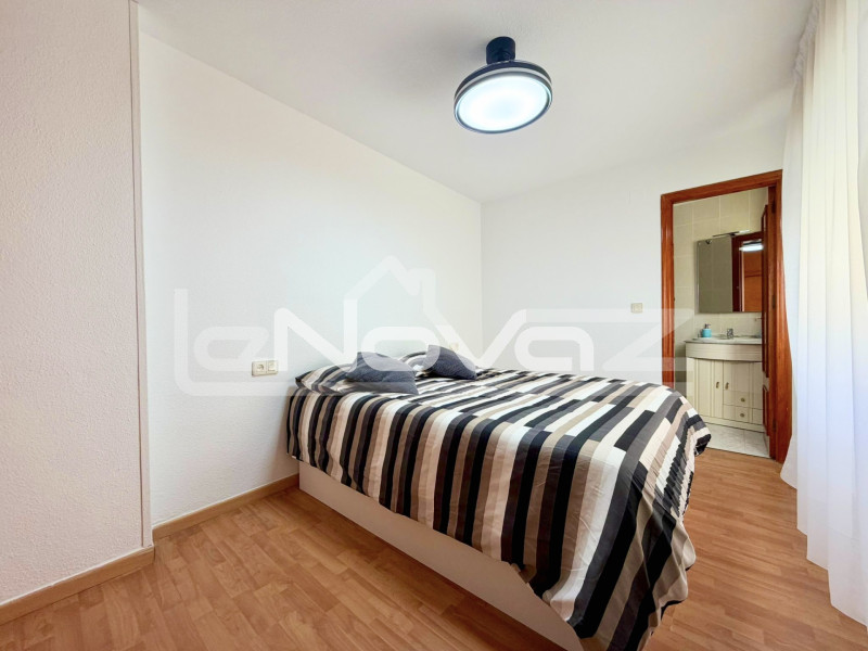 Three-room apartment in the center of Torrevieja. #2077