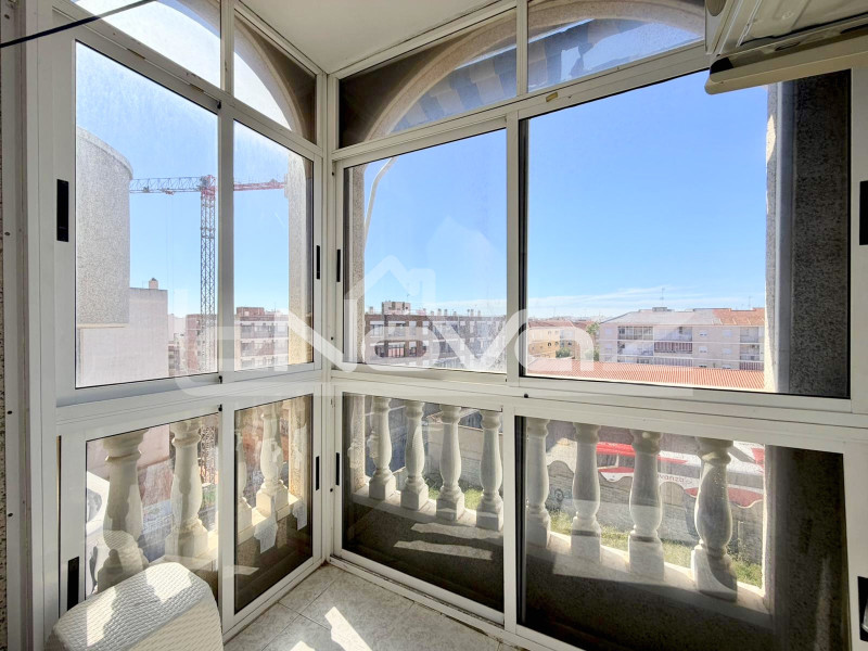Three-room apartment in the center of Torrevieja. #2077