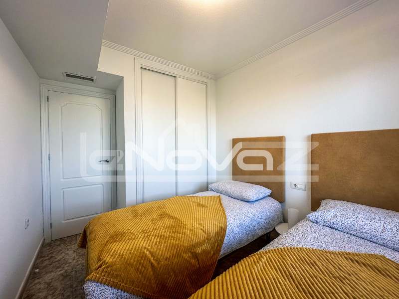 Пентхаус з 2 спальнями з видом на море в La Zenia. #2079