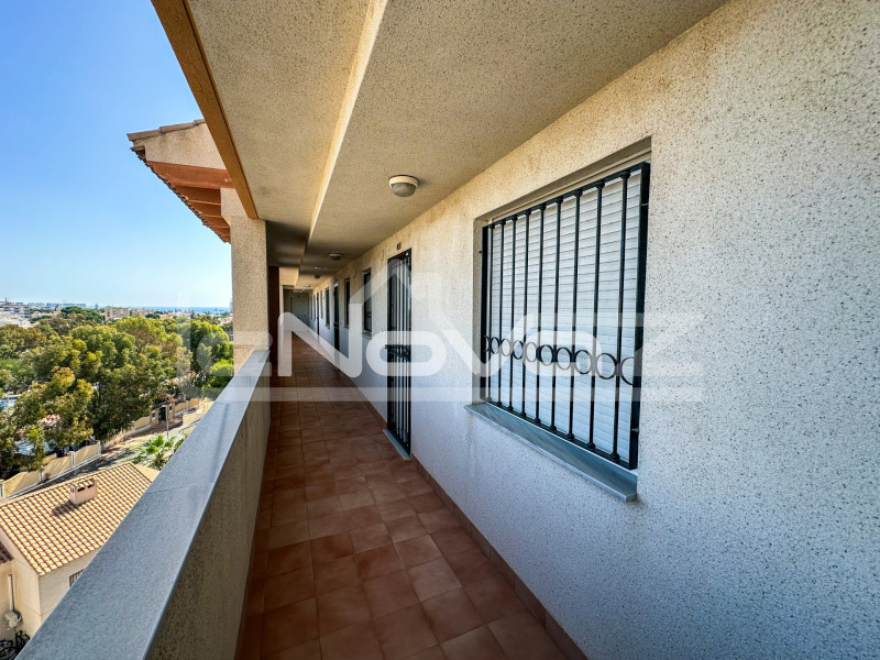 Пентхаус з 2 спальнями з видом на море в La Zenia. #2079