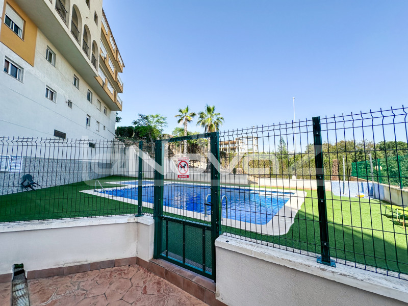 Пентхаус з 2 спальнями з видом на море в La Zenia. #2079