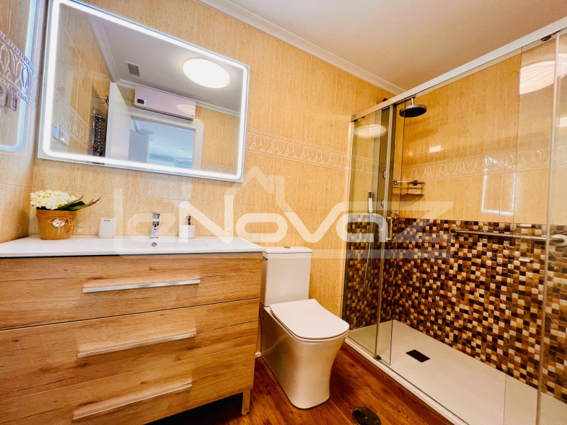 Світла кутова квартира на першому поверсі лише за 700 м від моря – Mil Palmeras. #2080