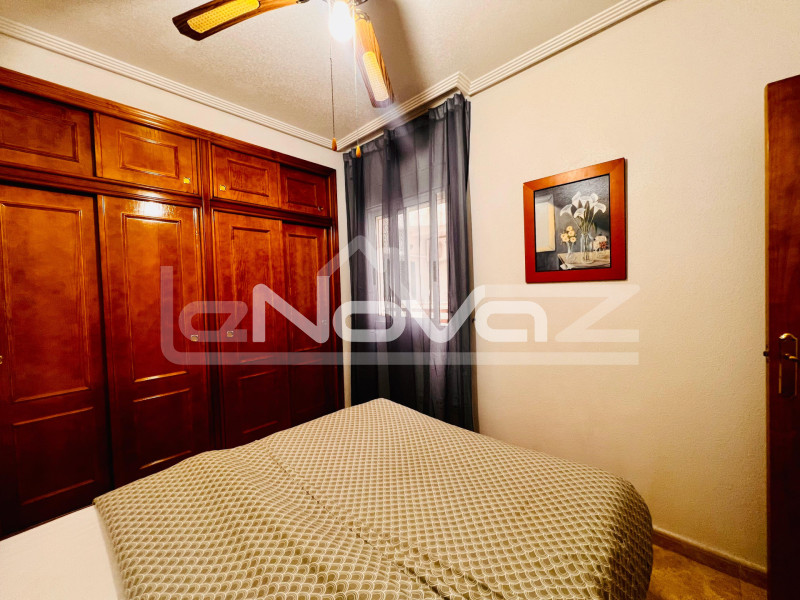 2-кімнатна квартира з басейном в центрі Торрев'єхи, поруч з парком Націонес. #2082