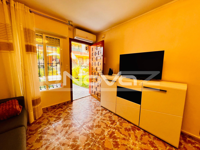 Затишна 2-кімнатна квартира всього за 2 хвилини від моря – район Ла Велета, Торрев'єха. #2083