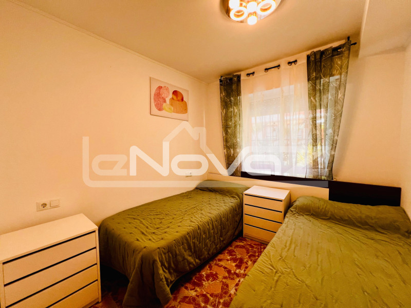 Затишна 2-кімнатна квартира всього за 2 хвилини від моря – район Ла Велета, Торрев'єха. #2083