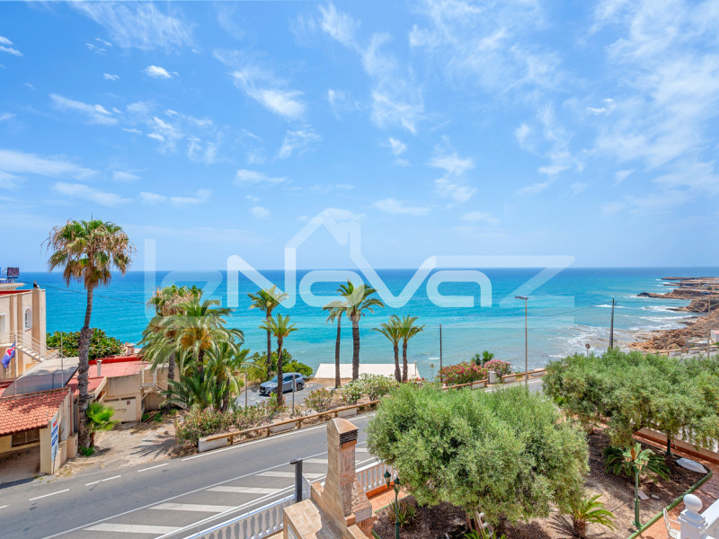 Villa négy hálószobával La Mata. #2088