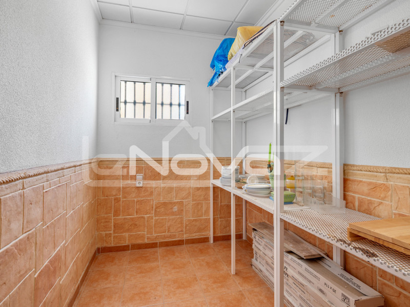 Villa négy hálószobával La Mata. #2088