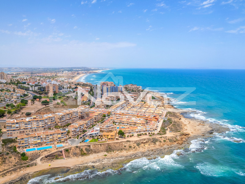 Villa négy hálószobával La Mata. #2088