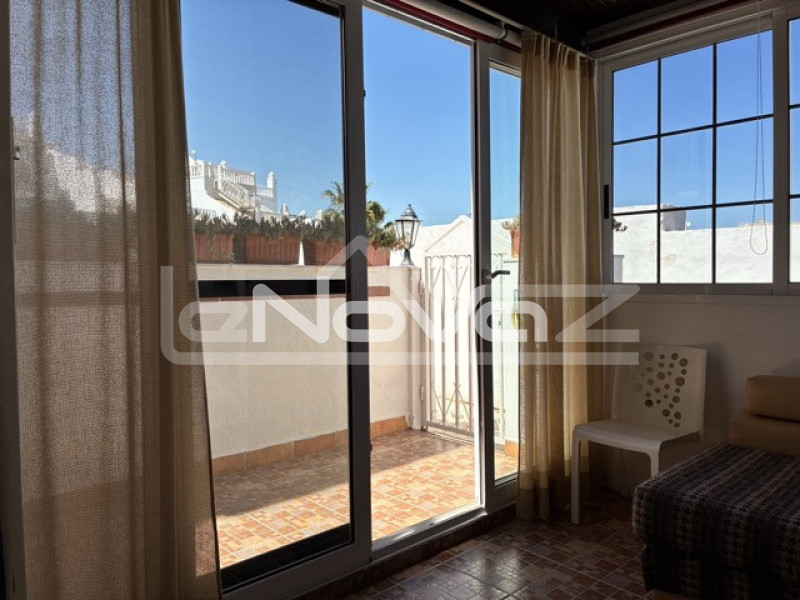 Бунгало з однією спальнею в Orihuela Costa Campoamor Golf. #2093