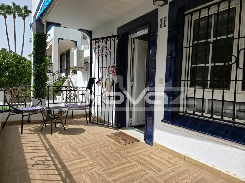 Неймовірний повністю відремонтований бунгало на першому поверсі в Лос-Дольсес. #2095