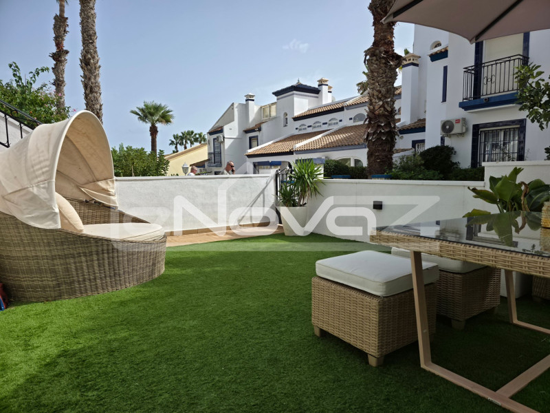 Неймовірний повністю відремонтований бунгало на першому поверсі в Лос-Дольсес. #2095