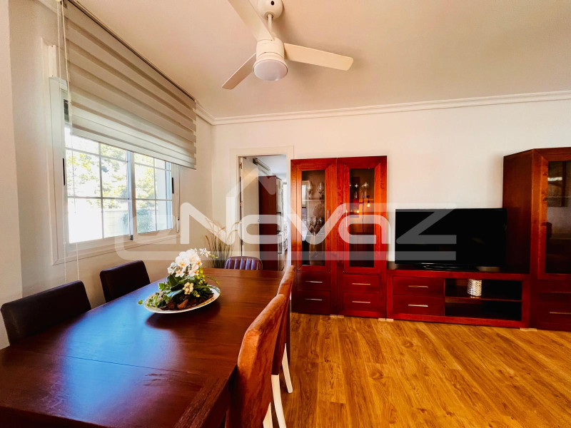 Сучасні апартаменти з трьома спальнями Mil Palmeras. #2096